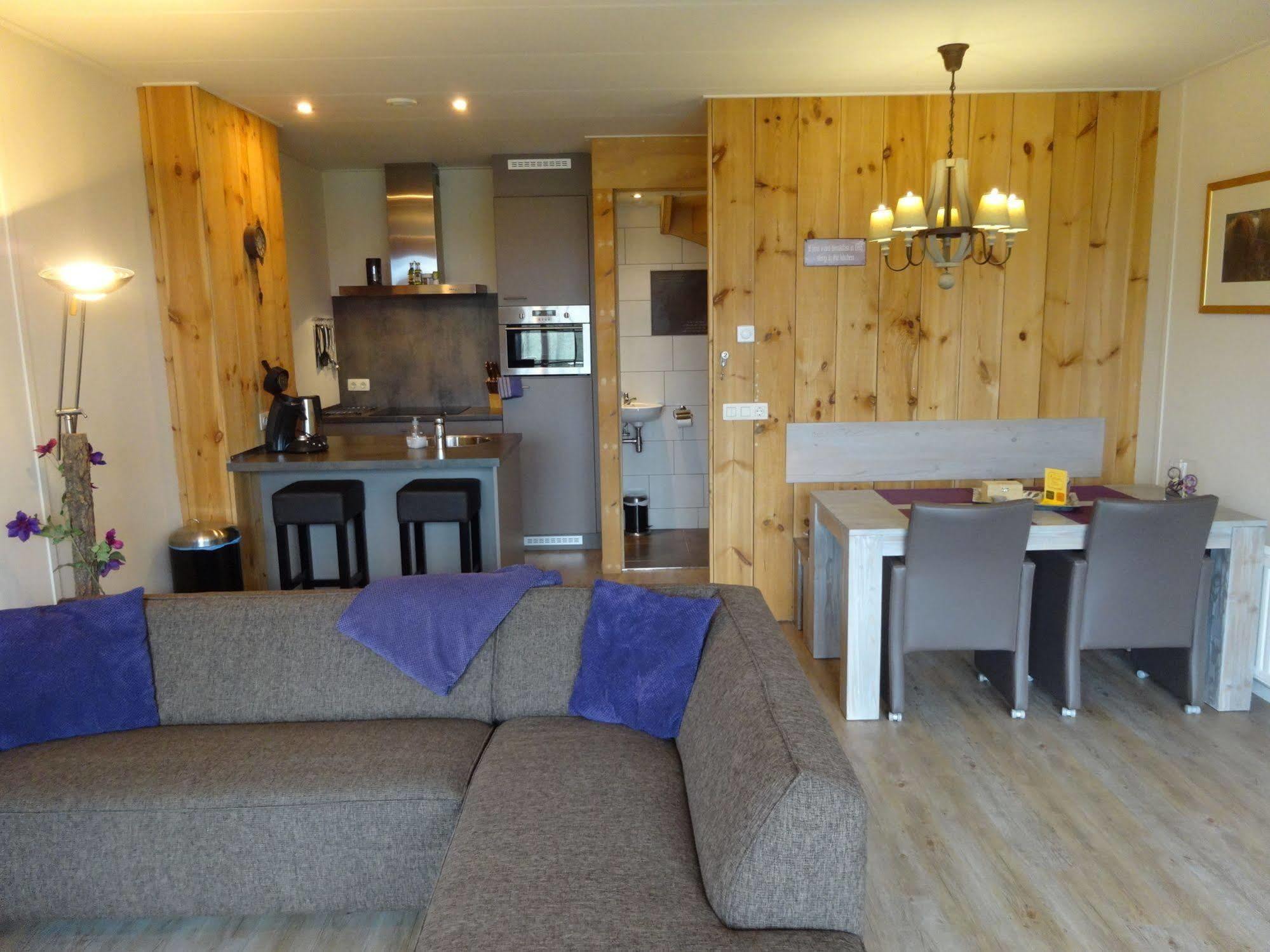 Crea-Trends Vacations Apartment Sluis Luaran gambar